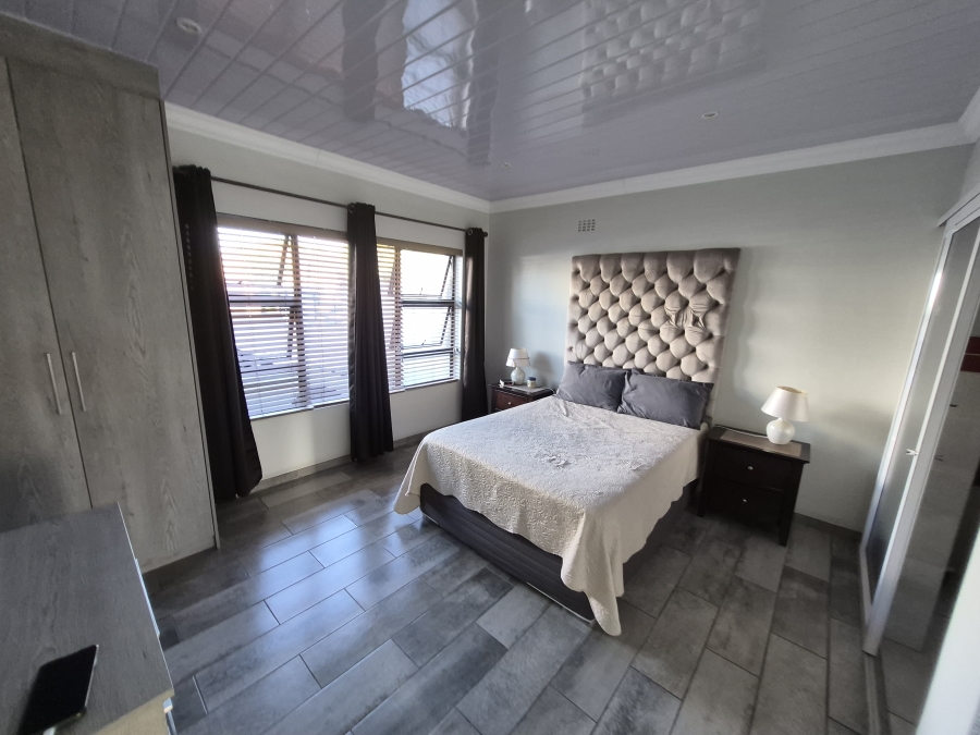 To Let 3 Bedroom Property for Rent in Penlyn Estate Western Cape